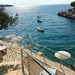 Oasis Blue Primošten
