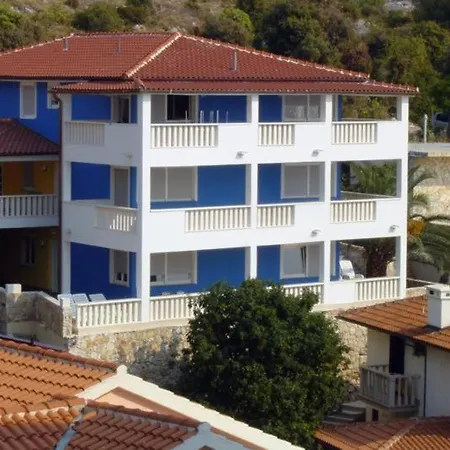 Oasis Blue * Primošten