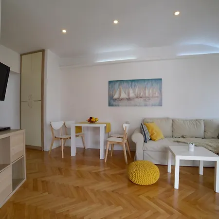 Oasis Blue Apartment Primosten